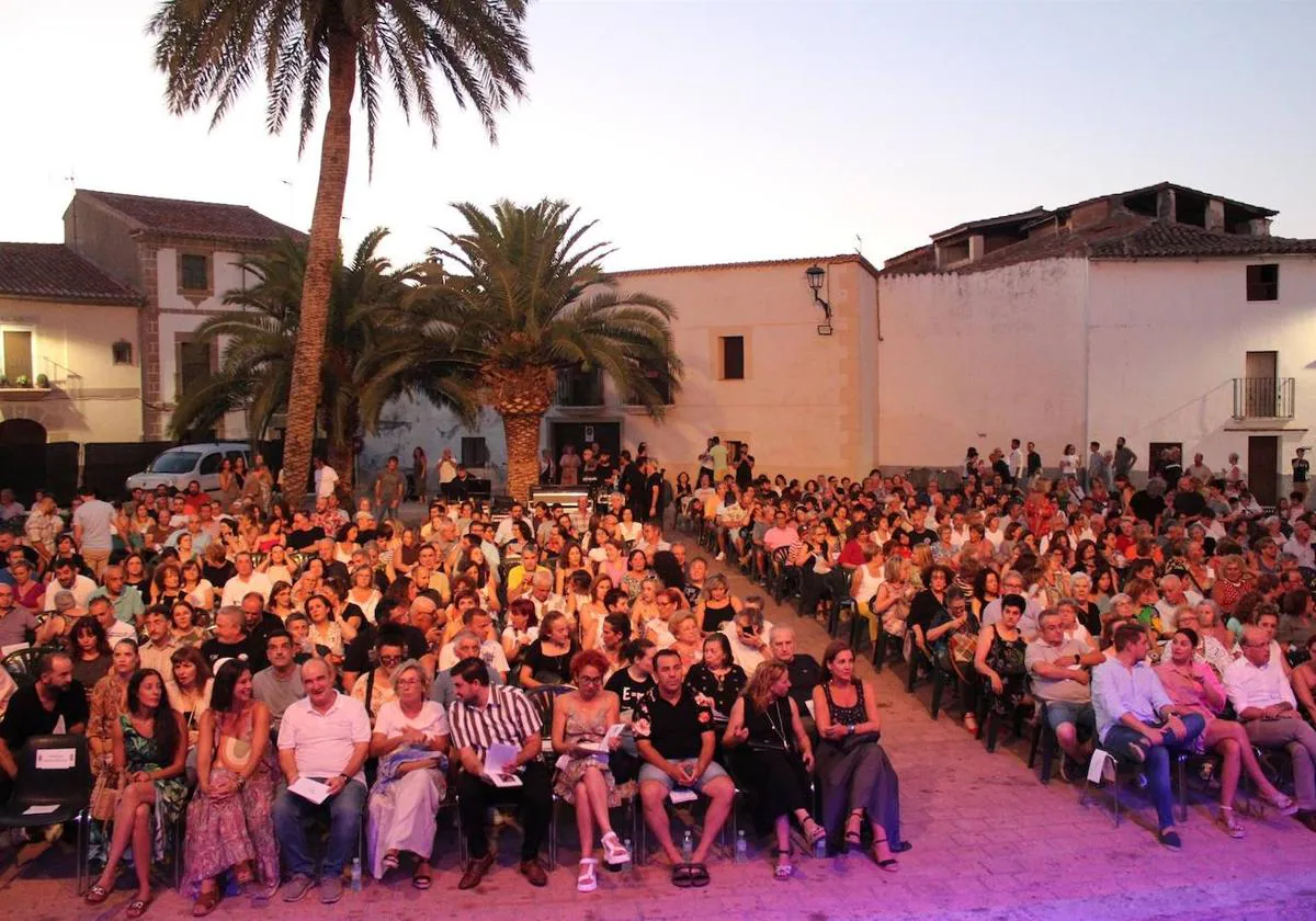 Dos conciertos del Festival de Guitarra de Coria será gratuitos y se